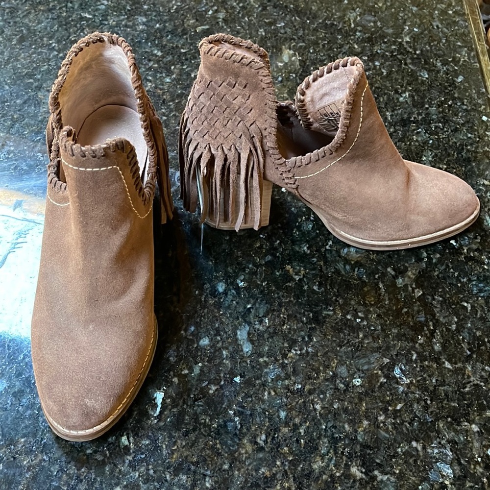 Ariat leather heeled boots